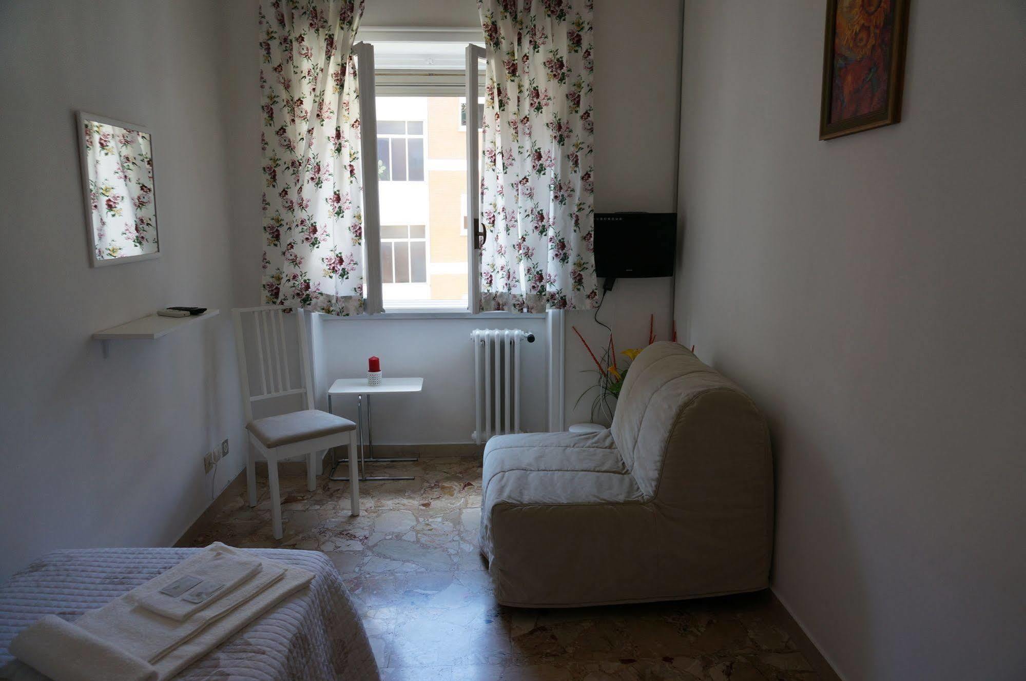 Romoletto B&B Экстерьер фото