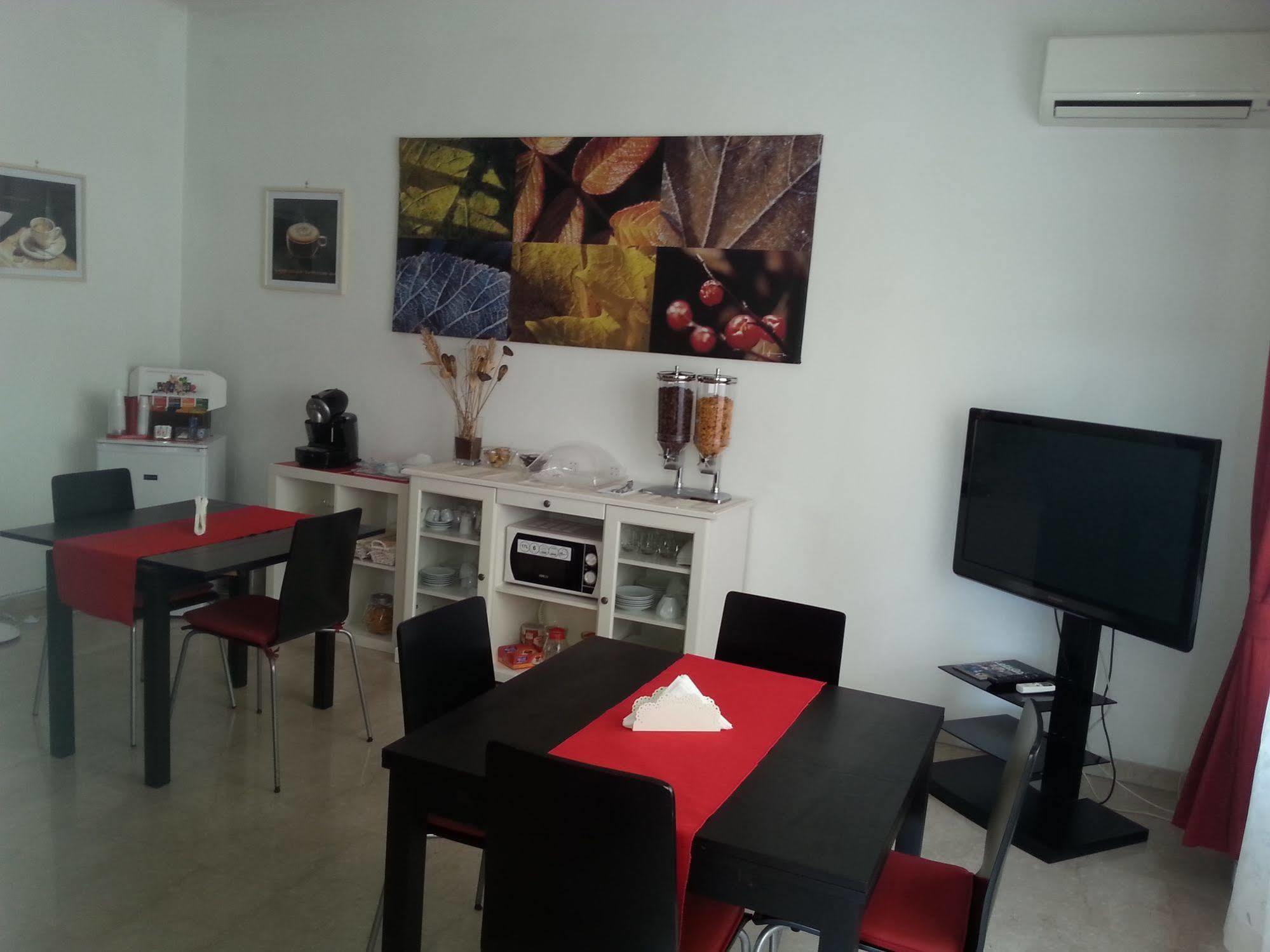 Romoletto B&B Экстерьер фото