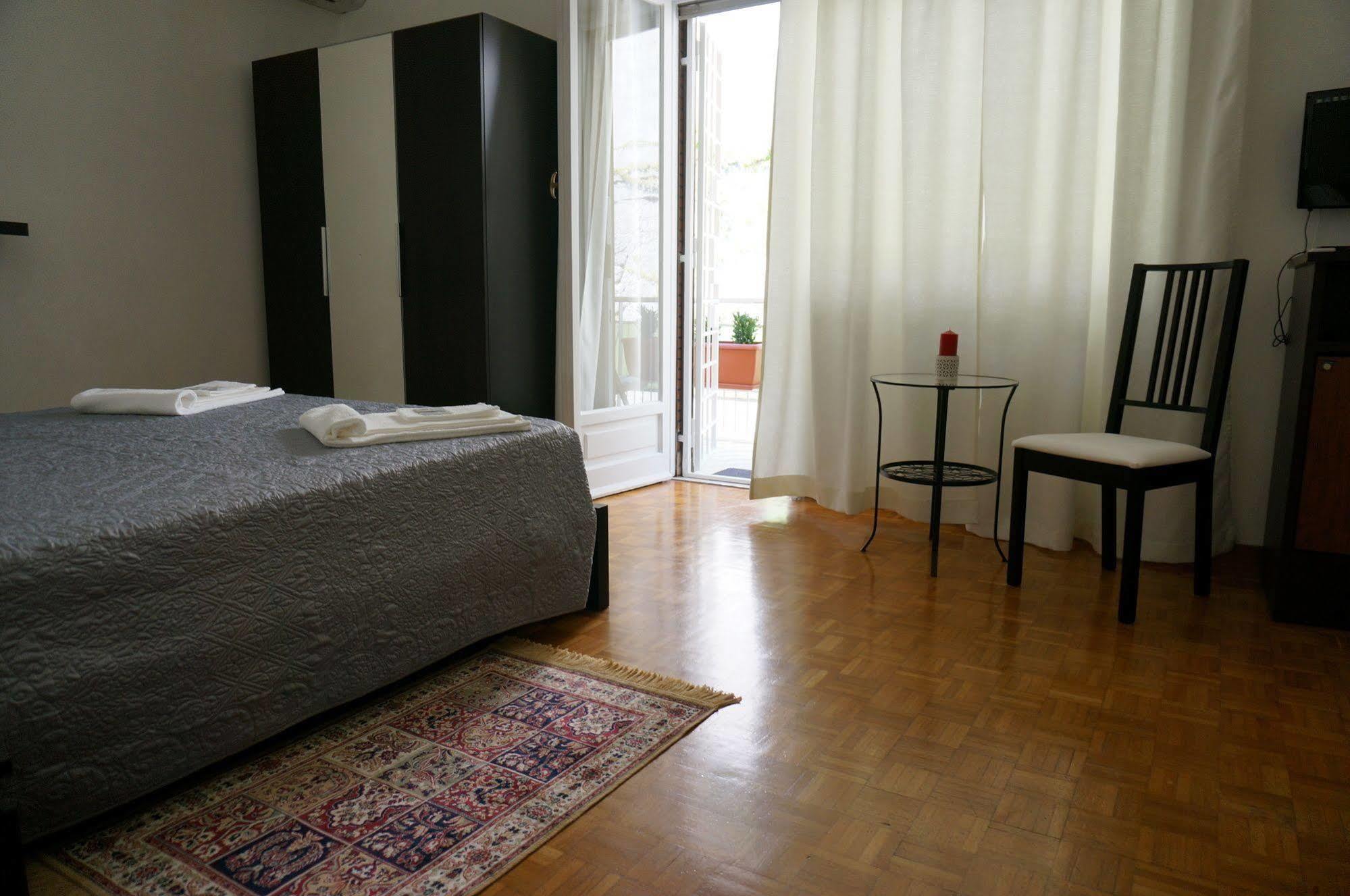 Romoletto B&B Экстерьер фото